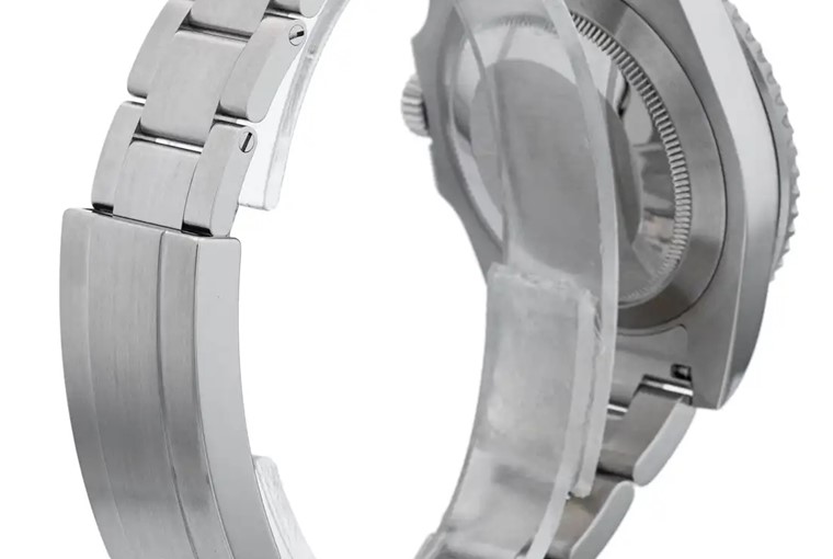 Rolex Submariner 116610LV 3
