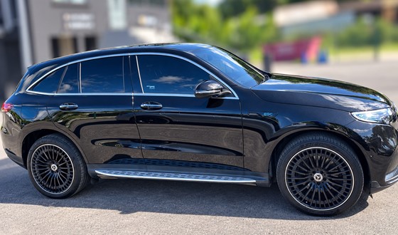 103 E04 Mercedes Eqc Eqc Left Side Profile