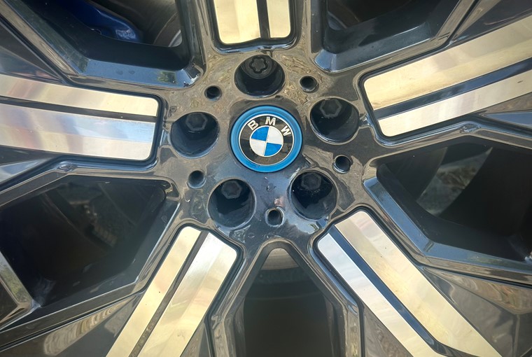 9768 BMW 1X 240Kw Drive Msport12