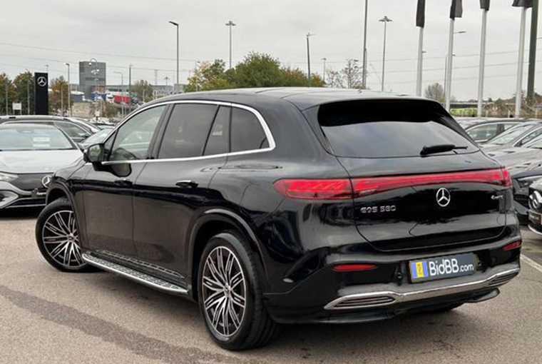 Mercedes Eqs580 3