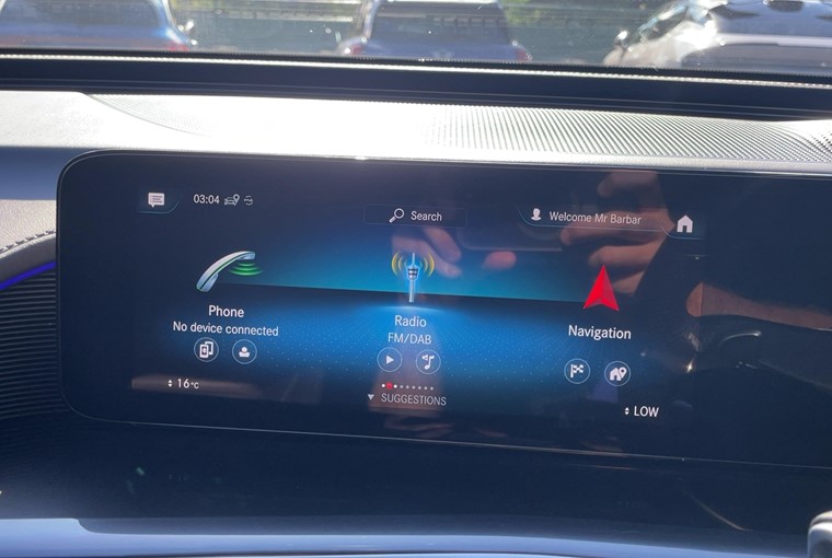 103 I05 Mercedes Eqc Eqc Infotainment Screen