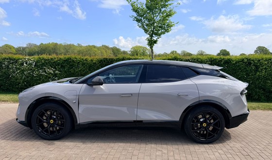09 Lotus Eletre R 917 Electric Dual Motor 112Kwh Auto 6